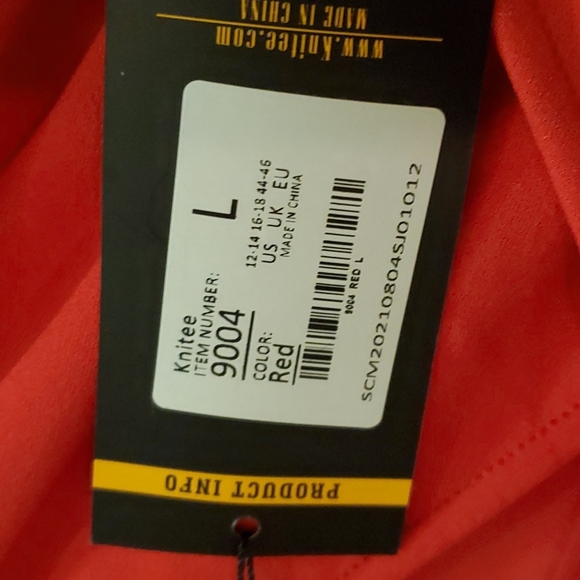 Knitee red flutter sleeve front ruffle dress. - Picture 4 of 9